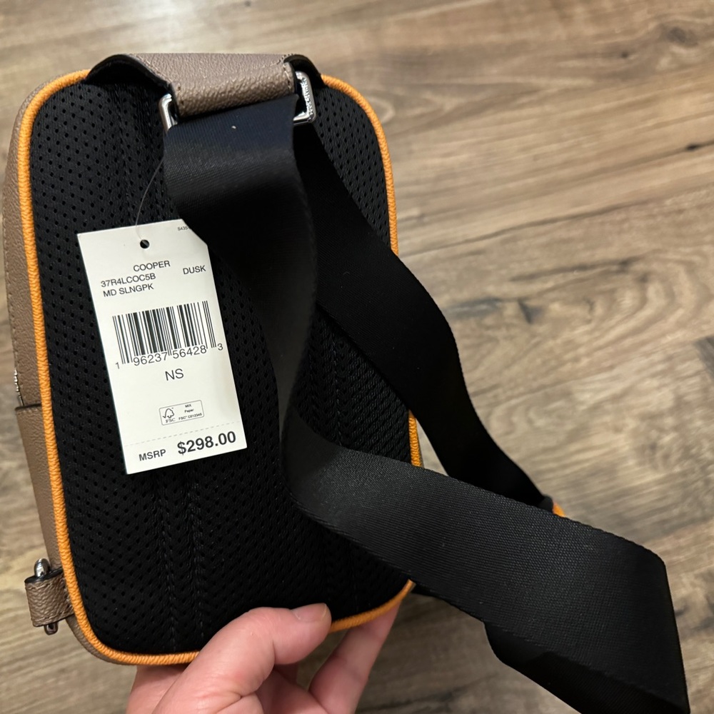 michael kors cooper md sling pack Dusk NWT - Picture 3 of 7